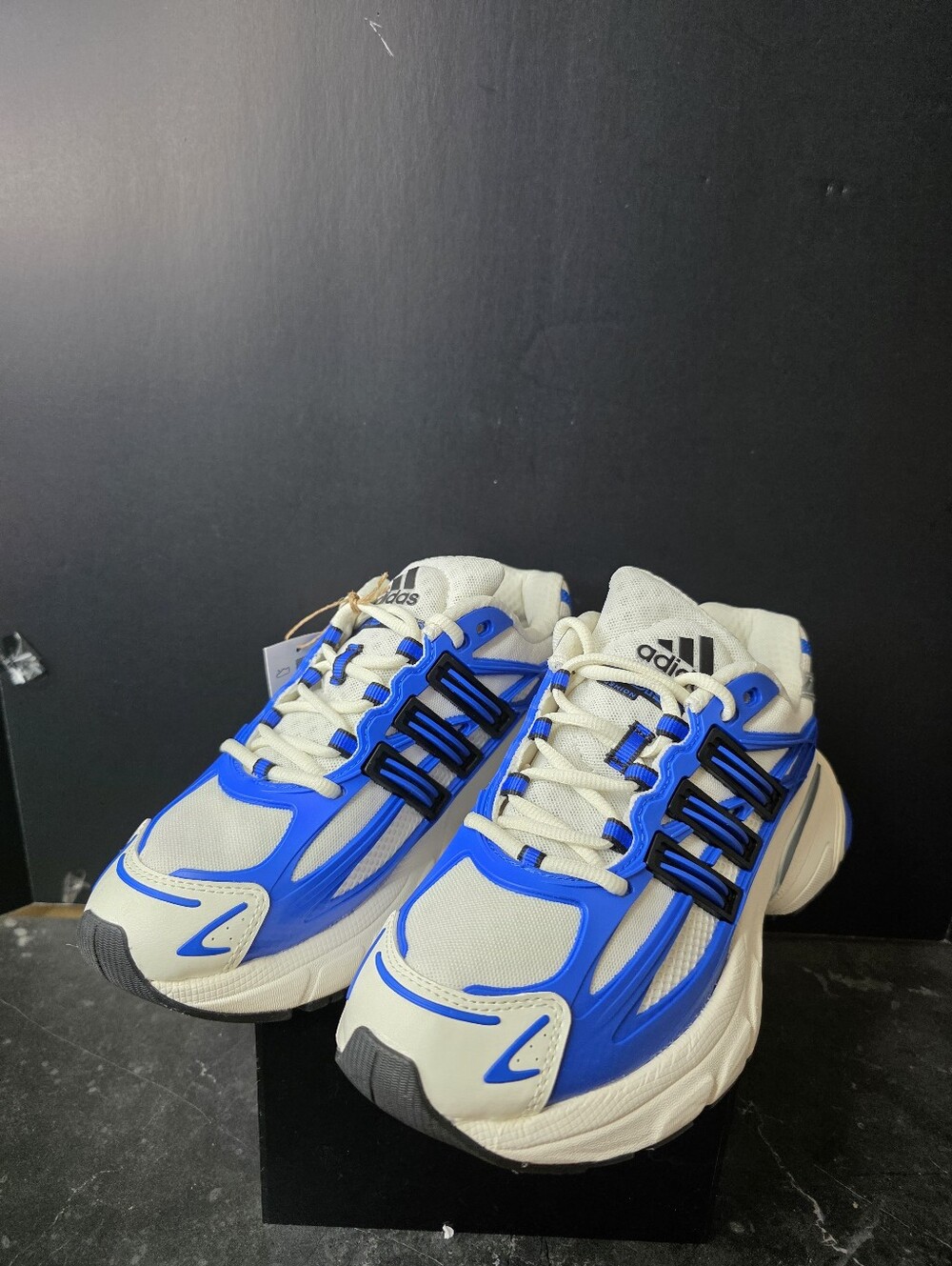 adidas Adistar XLG 2.0 J Hi-Res Blue KJ7892 Size 7Y New